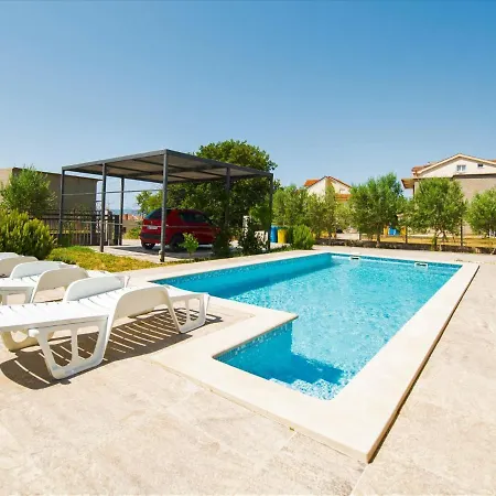 Stella By Interhome