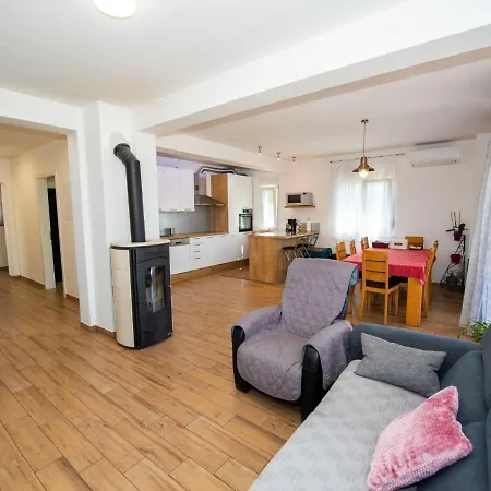 Stella By Interhome Сasa de vacaciones Kaštela